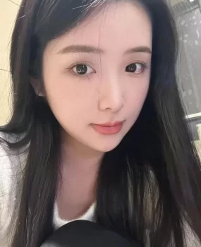 东莞很粉嫩 黑丝诱惑小穴水水多