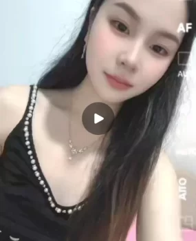 兼职小妹，叫声诱人