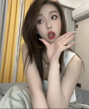 山东青岛丰臀巨乳极品小骚货00后