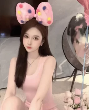 约到一个高质量真实本人纯兼职小姐姐