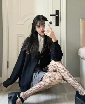 洛龙04年白虎学妹