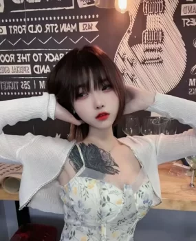 好看妹子，贼棒