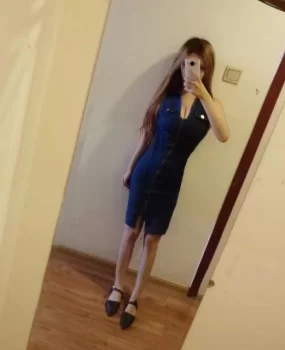 胸大腰细19岁果果