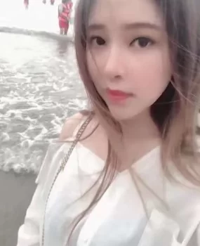 新刚下水的?模，嫩，赶快月