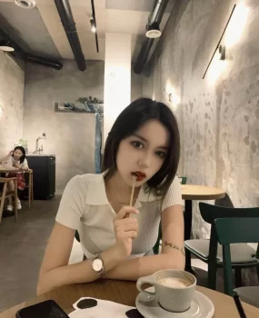 已验证，爆操兼职美女，水多