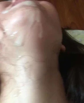 青岛兼职学生妹，被干出白浆，肏的水直流