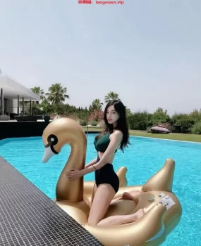 极品清纯小妹 插到喷水 粉嫩b 口活极佳